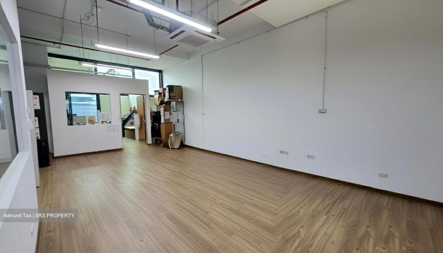 Oxley Bizhub (D14), Factory #502171811